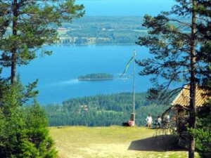 7462696F D7B1 4792 97D4 9D1A331B0D47 300x225 - Midsummer: Sweden’s biggest holiday of the year