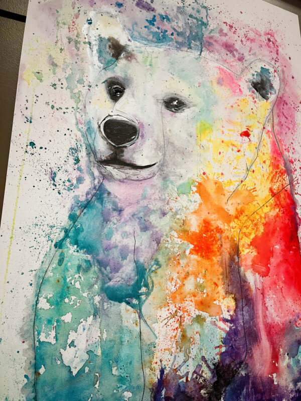 BF6E730F 114C 4104 AAA0 C1DD0666DE08 600x800 - Rainbow AK Polar Bear